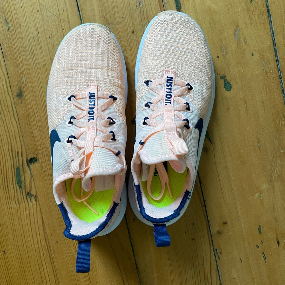 Nike Free Run - Picture 3 of 5